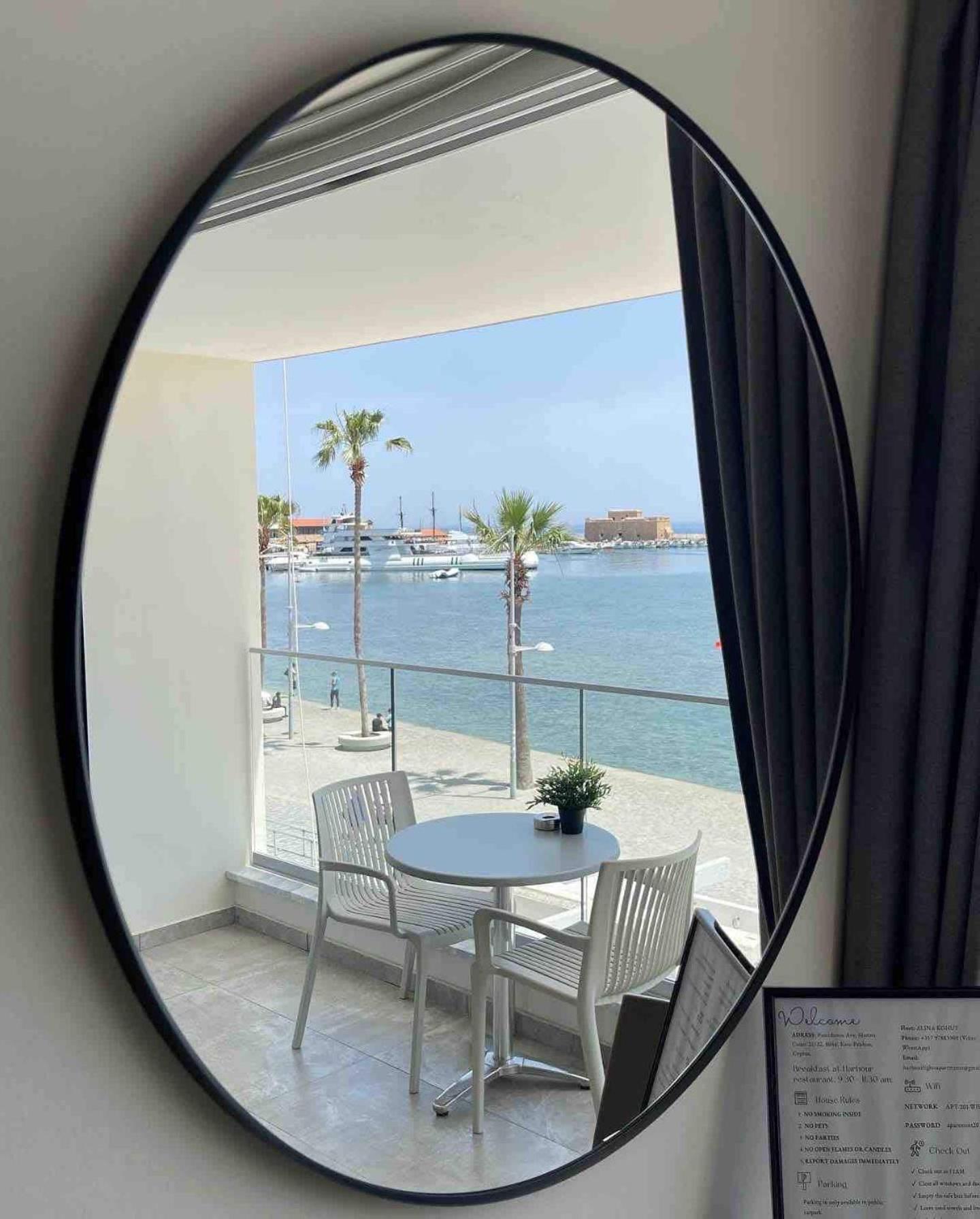 Harbour Lights Studio Apartments بافوس المظهر الخارجي الصورة
