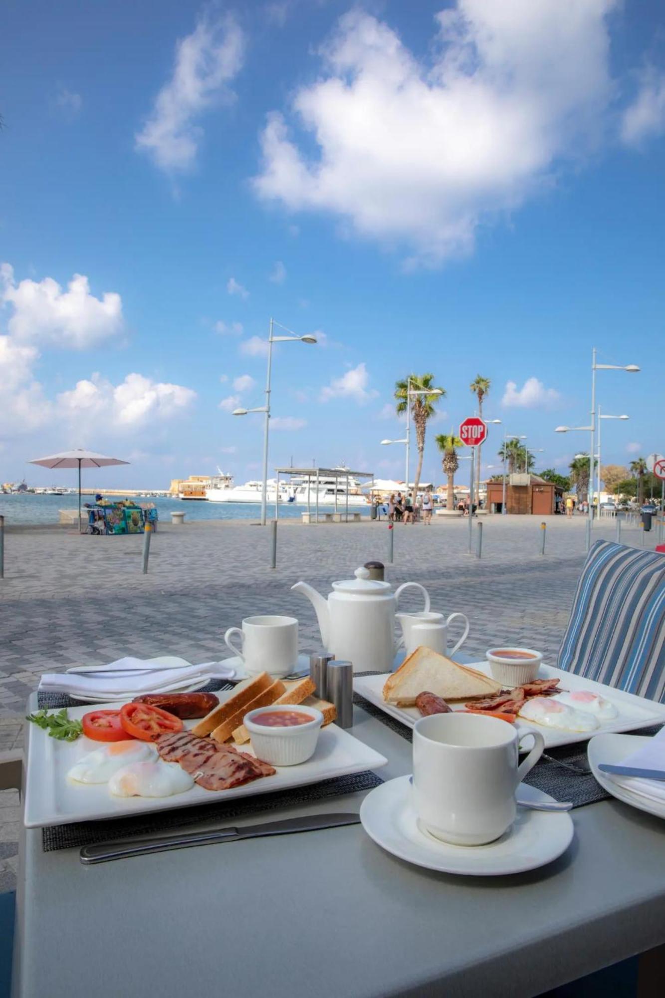 Harbour Lights Studio Apartments بافوس المظهر الخارجي الصورة
