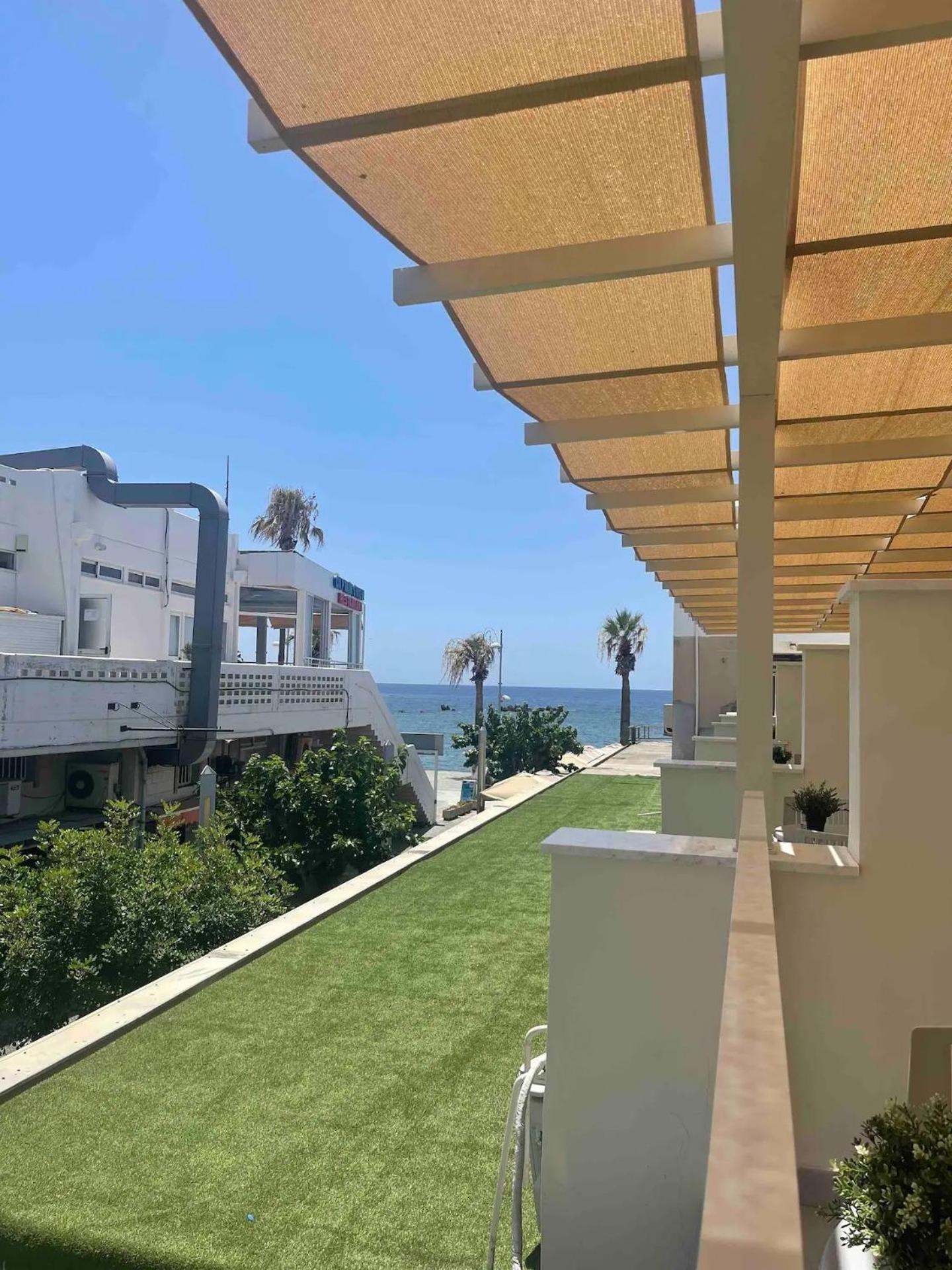 Harbour Lights Studio Apartments بافوس المظهر الخارجي الصورة